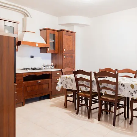 Apartment Completo 2°piano