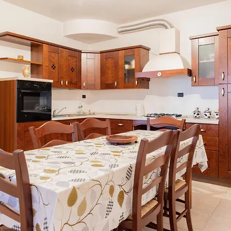 Completo 2°piano Apartment *
